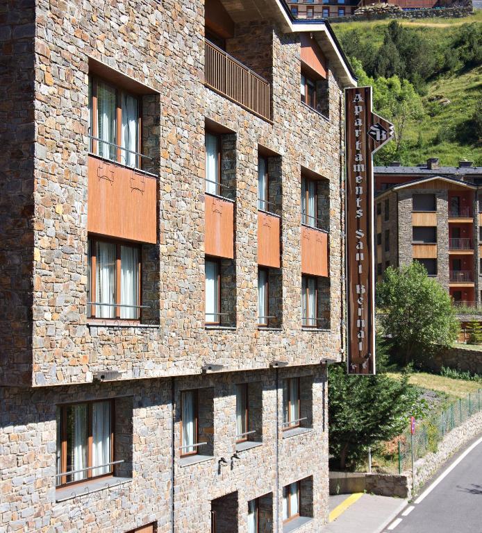 Apartaments Sant Bernat Канило Екстериор снимка